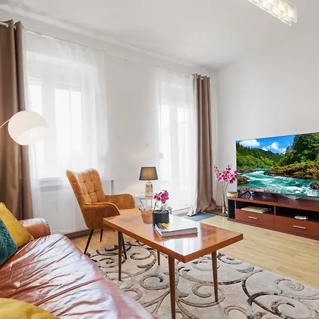 Heart Of The Center 2 By Zazi * Bratysława