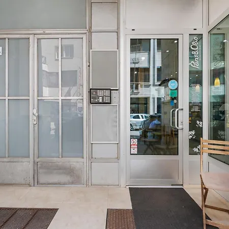 Heart Of The Center 2 By Zazi Apartament *