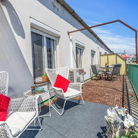 Heart Of The Center 2 By Zazi Apartmán Bratislava